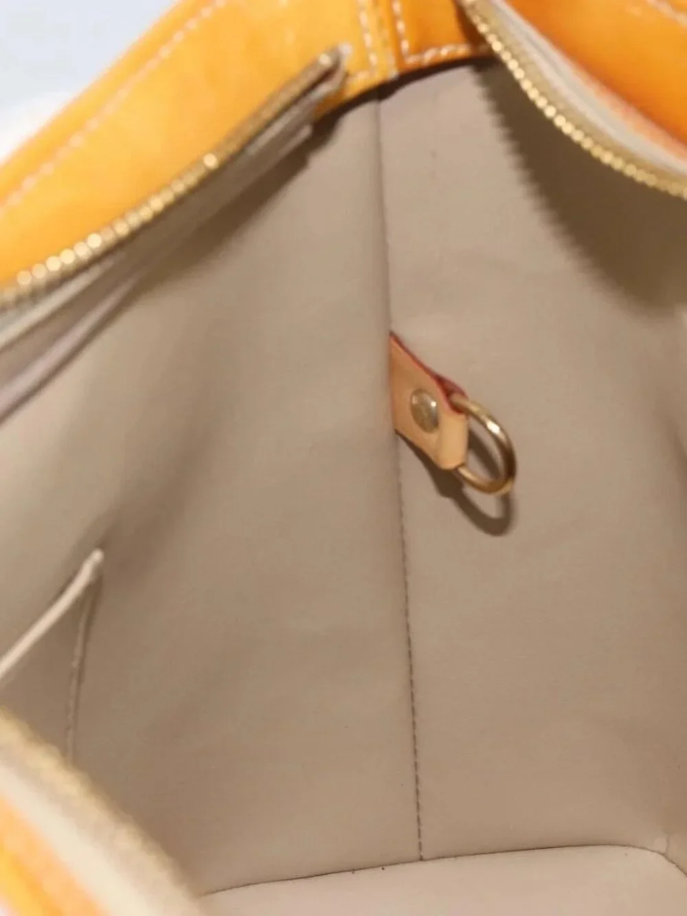 LOUIS VUITTON Monogram Vernis Houston Hand Bag Beige M91004 LV Auth 158012 - Picture 12 of 16